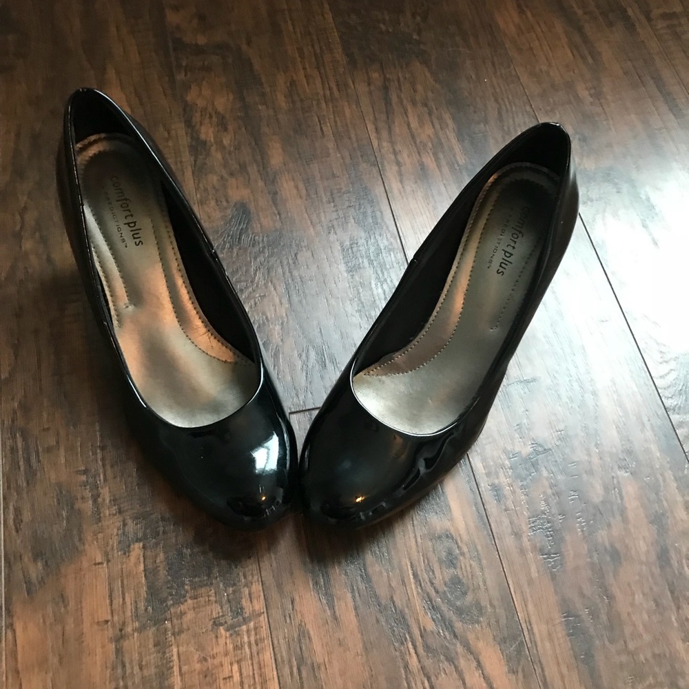 ✨⚫️ Like New Black Business Casual Heels ⚫️✨